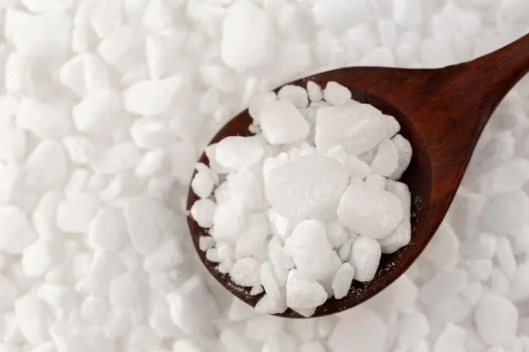 Practical Tips for Using Water Softener Salt on Ice