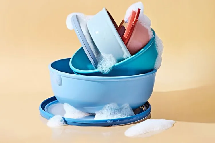 Cleaning and Maintenance Tips for Storage Containers